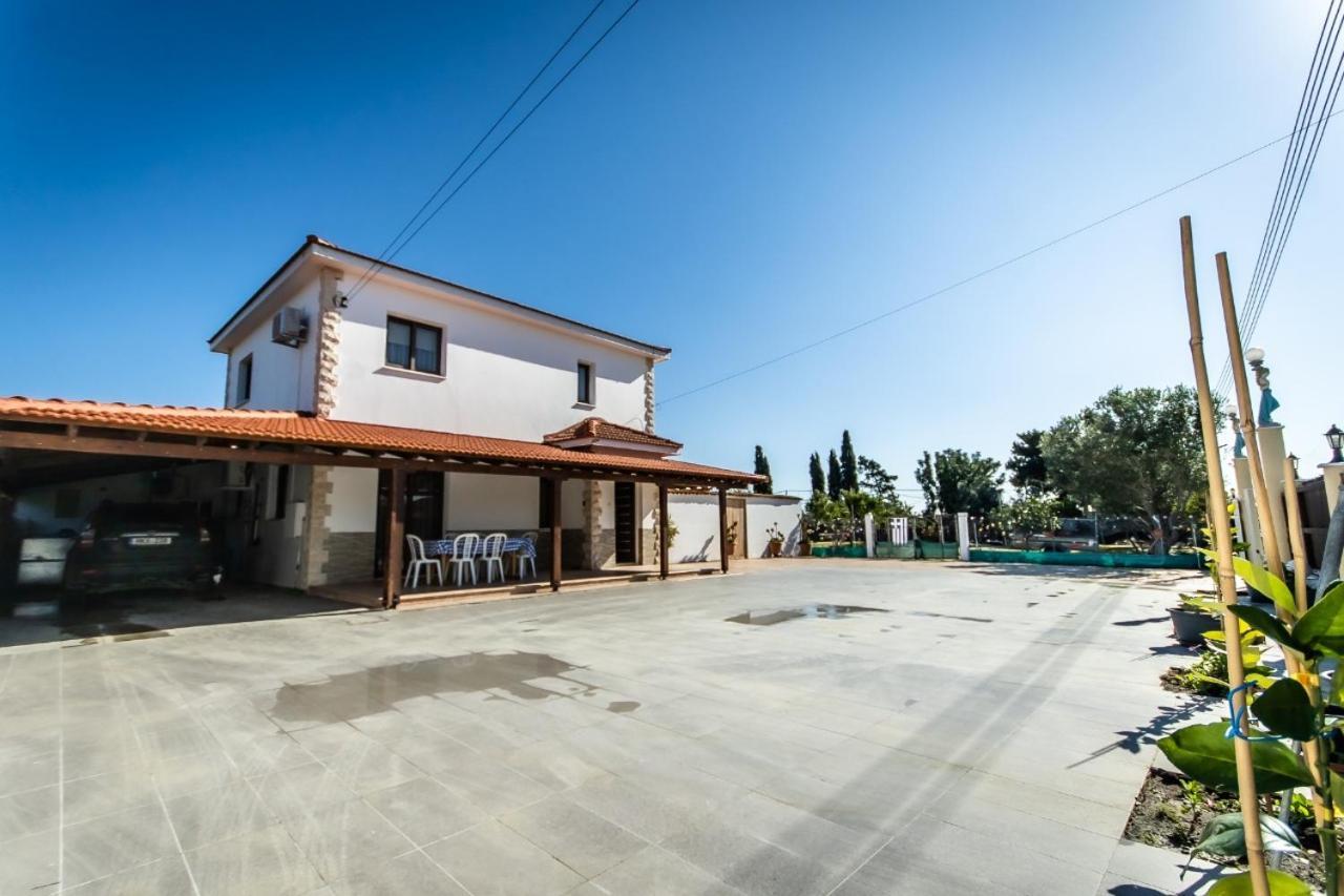 Reel Paradise Villa, Cyprus Larnaca Exterior photo
